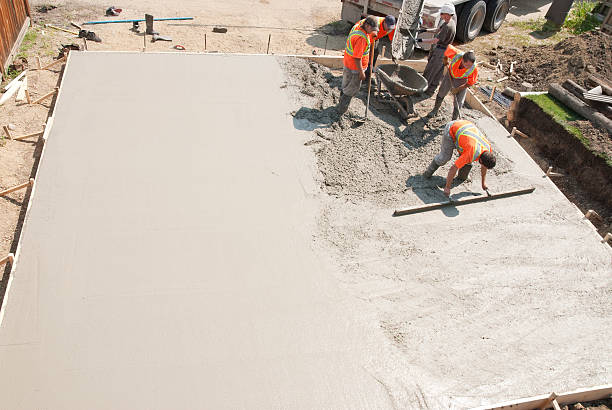 Best Commercial Concrete Contractor  in Rich Hill, MO